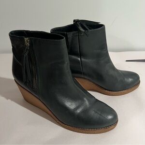 Cole Haan Women’s Leather Boots sz 8.5